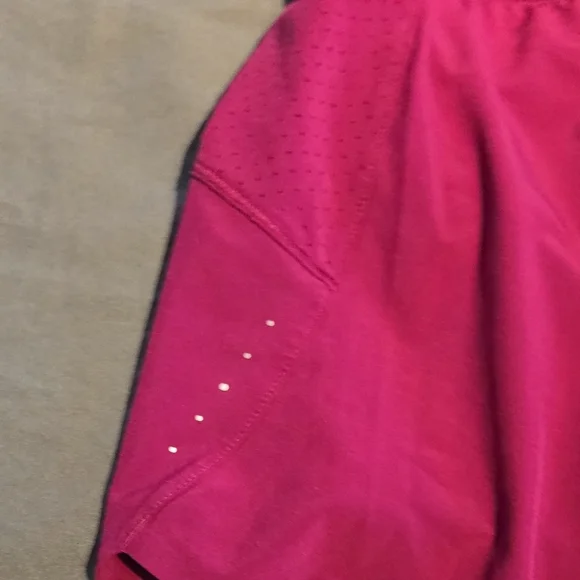 Athleta Fuchsia Sport Skirt - Picture 7 of 16